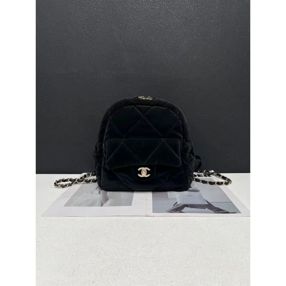 Chanel Women Pre-Loved Bag Very Good Condition